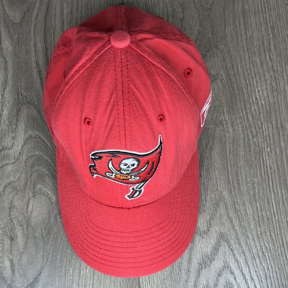 Tampa Bay Buccaneers NFL 6-panel One Fit Flex Ball Cap By Reebok Hat - Picture 9 of 13